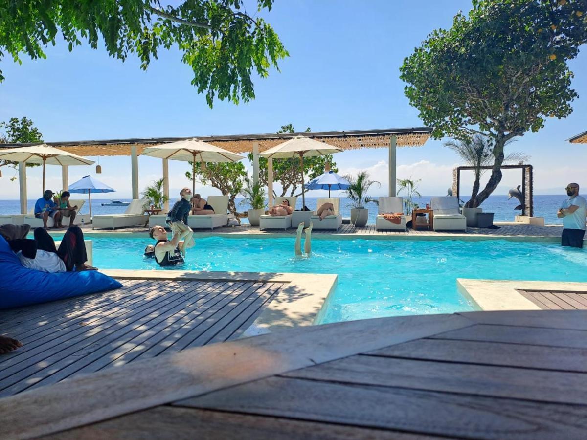 Amp Beach House Toyapakeh ภายนอก รูปภาพ