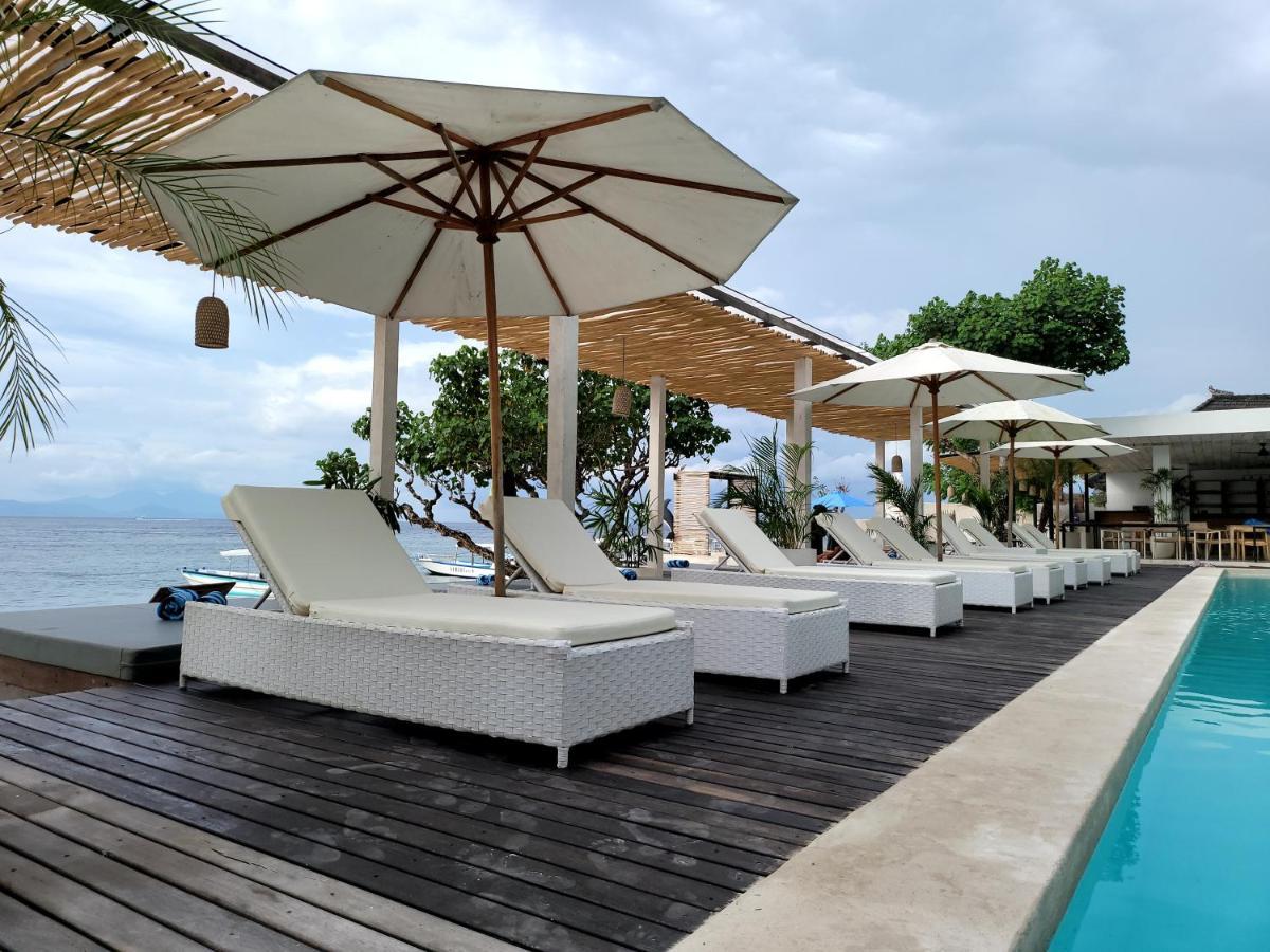 Amp Beach House Toyapakeh ภายนอก รูปภาพ